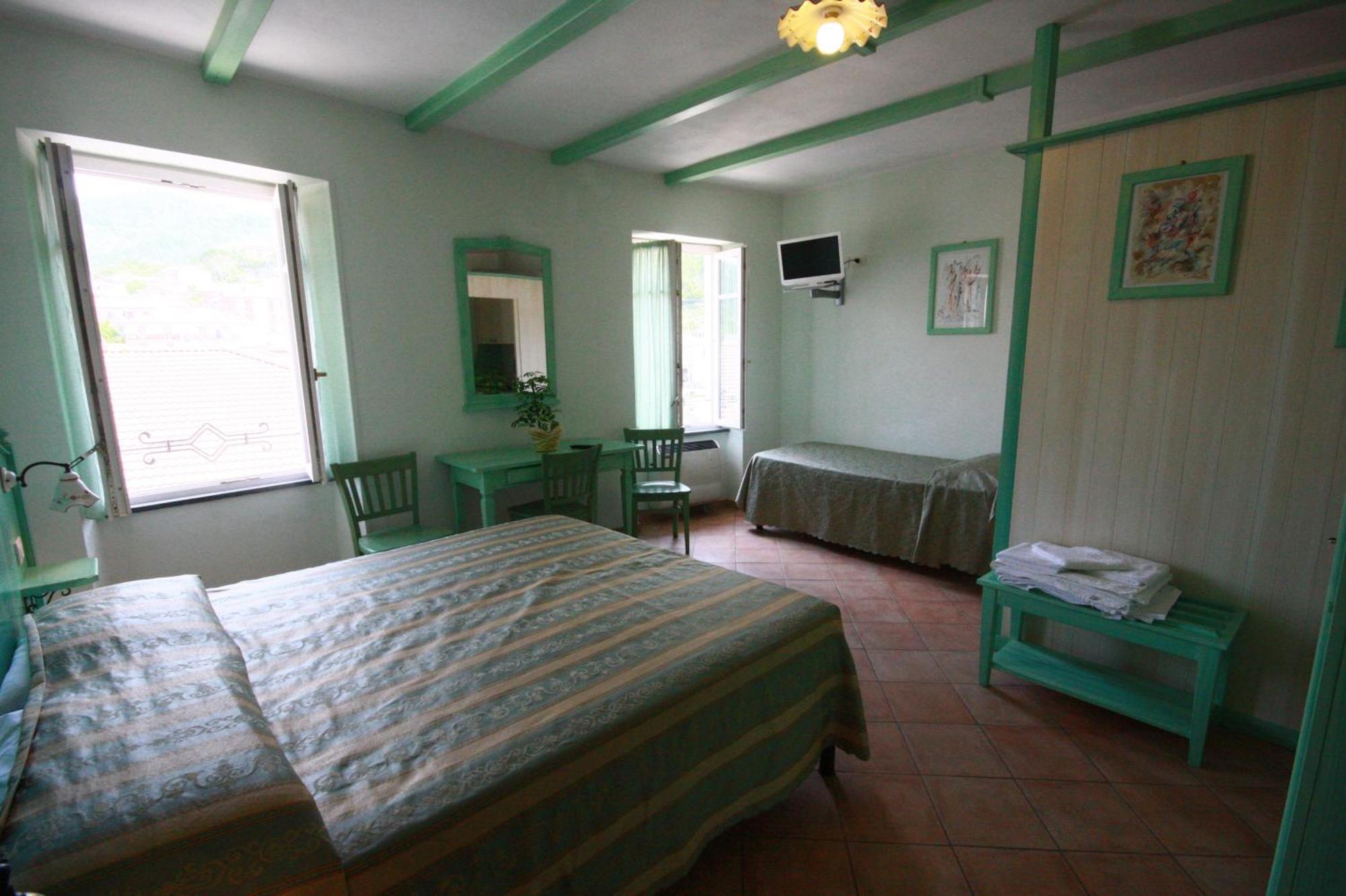 Albergo Belvedere Borghetto di Vara Exterior foto